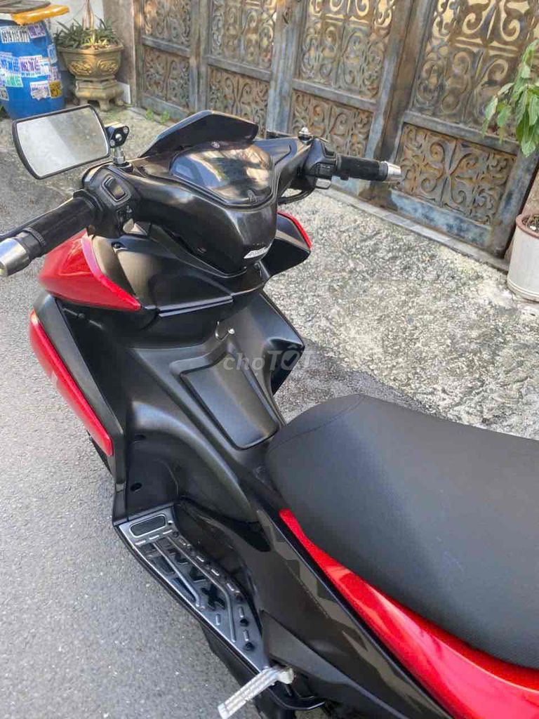 Yamaha NVX 125 Khóa SMK Đỏ đen giấy tờ đầy đủ. Mua bán Xe máy tại Thành phố Thuận An Bình Dương được đăng bởi Nguyễn hảo hình 4