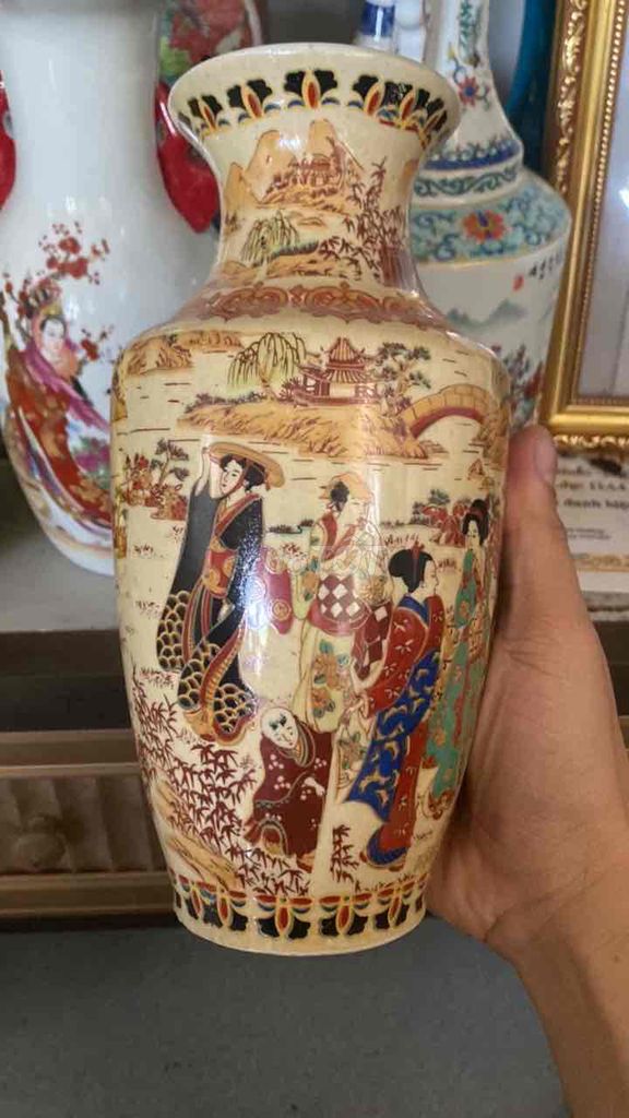 Bình hoa Gốm sứ Cổ điển. Mua bán Đồ sưu tầm, đồ cổ tại Huyện Kế Sách Sóc Trăng được đăng bởi thanh nguyen hình 1