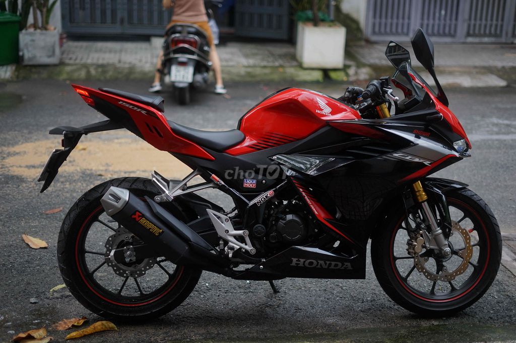 Bán CBR150R ABS odo 3k bssg. Mua bán Xe máy tại Quận 12 Tp Hồ Chí Minh được đăng bởi Thiên Tài hình 3