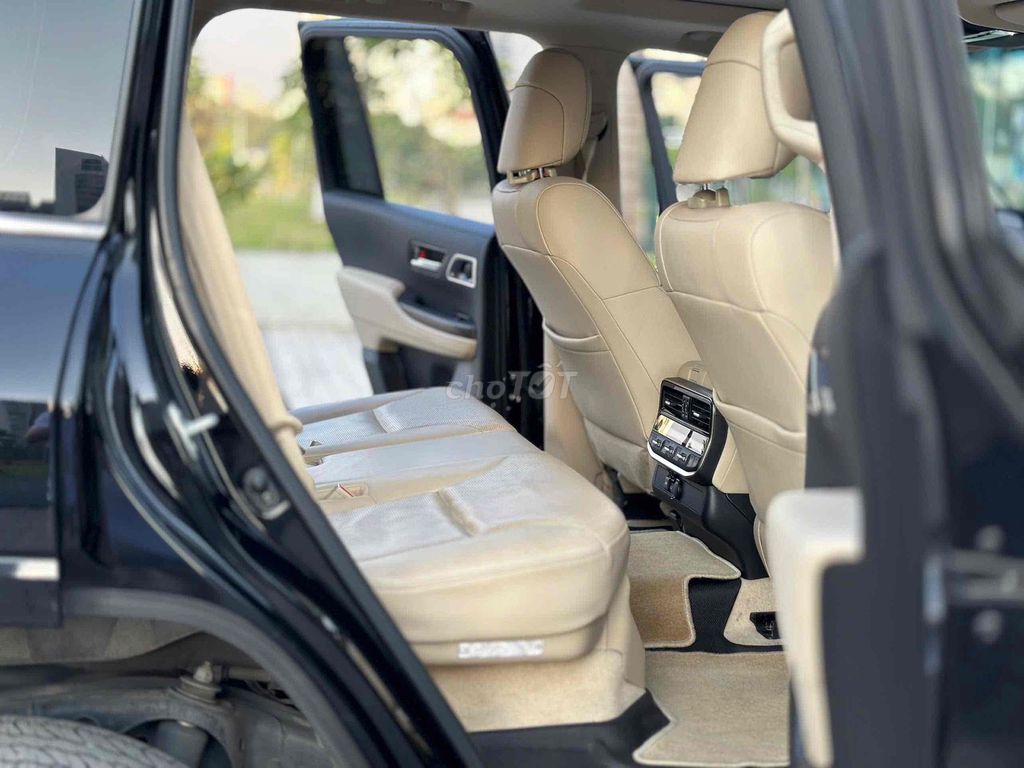 Landcruiser LC300 2021 model 2022 cực chất. Mua bán Ô tô tại Quận Nam Từ Liêm Hà Nội được đăng bởi Đại lý Toyota Mỹ Đình hình 11