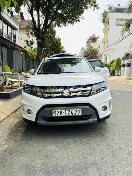 Suzuki Vitara 2016 1.6 AT - 120000 km