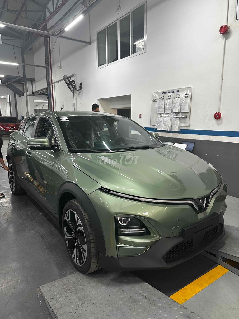 VF6 Plus + ECO ưu đãi lớn tặng 2 năm bhvc+giảm65tr. Mua bán Ô tô tại Quận 5 Tp Hồ Chí Minh được đăng bởi VINFAST Quận 5 hình 20