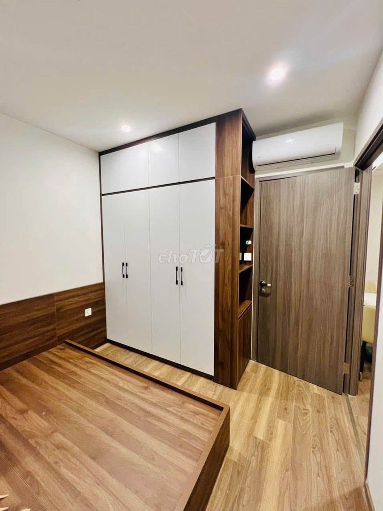 Квартира 2-комнатная с мебелью, VinHomes Ocean Park
