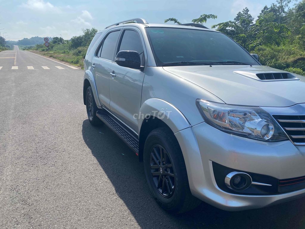 Toyota Fortuner 2015 2.5G 4x2 - 120000 km. Mua bán Ô tô tại Huyện Định Quán Đồng Nai được đăng bởi Vũ Trường hình 4