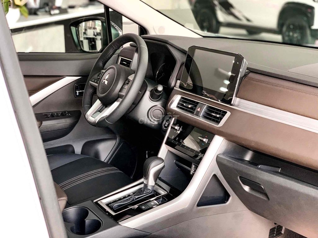 Mitsubishi Xpander 2025 Premium 1.5 AT. Mua bán Ô tô tại Thành phố Buôn Ma Thuột Đắk Lắk được đăng bởi Thế Bảo Mitsubishi  hình 12