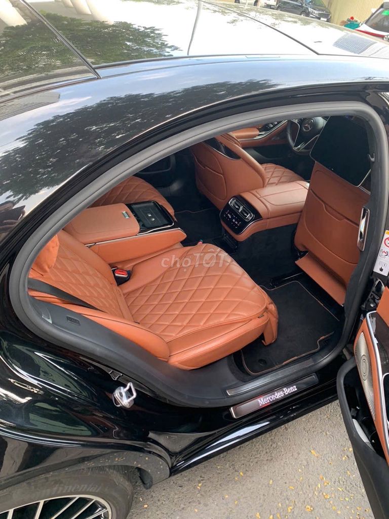 Mercedes Benz S450 4Matic Luxury - 15500 km. Mua bán Ô tô tại Quận 7 Tp Hồ Chí Minh được đăng bởi Phạm Thị Cẩm Tiên hình 5