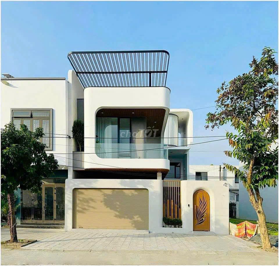 Rent · 4 bd · 220 м² · Quận Gò Vấp, ул. Đường số 21