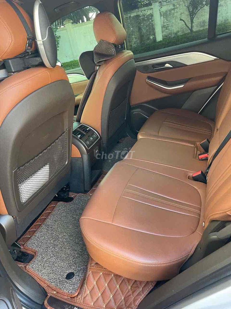 VinFast Lux SA2.0 2020 - 55000 km. Mua bán Ô tô tại Quận Thanh Xuân Hà Nội được đăng bởi Quang Anh hình 5