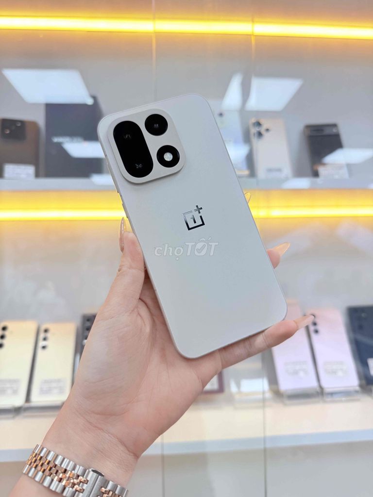 ONEPLUS-BẢN 16/256G-MÀU GOLD-Sẵn TV-Chất. Mua bán Điện thoại tại Thành phố Biên Hòa Đồng Nai được đăng bởi Mobile Di Động Biên Hoà hình 1