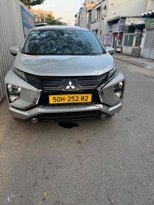 Mitsubishi Xpander 7 chỗ Bạc