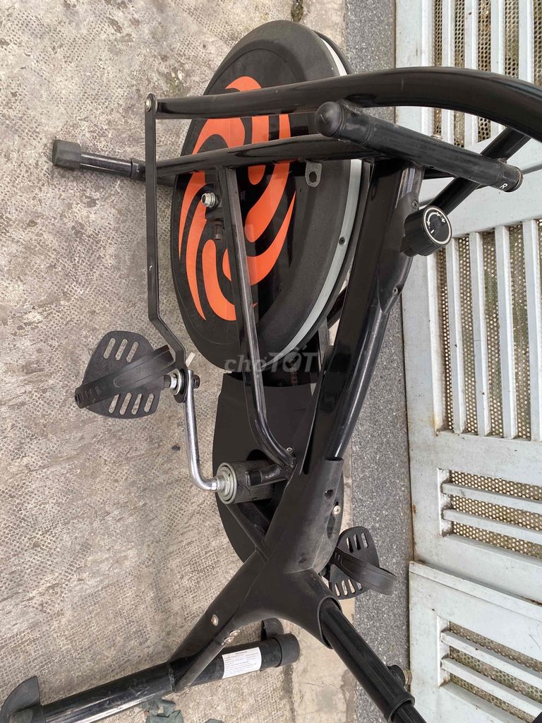 Xe đạp tập thể dục tại nhà AIRBIKE còn như mới