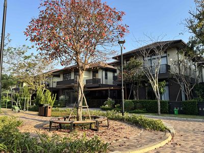 Bán biệt thự đơn lập Waterpoint,  gần kênh đào, công viên ven sông. Mua bán nhà ở tại Huyện Bến Lức Long An được đăng bởi Trần Nguyễn Thiên Ngân