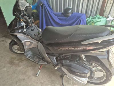 Xe tay ga Honda Air Blade đen bạc. Mua bán Xe máy tại Thành phố Ngã Bảy Hậu Giang được đăng bởi bilion