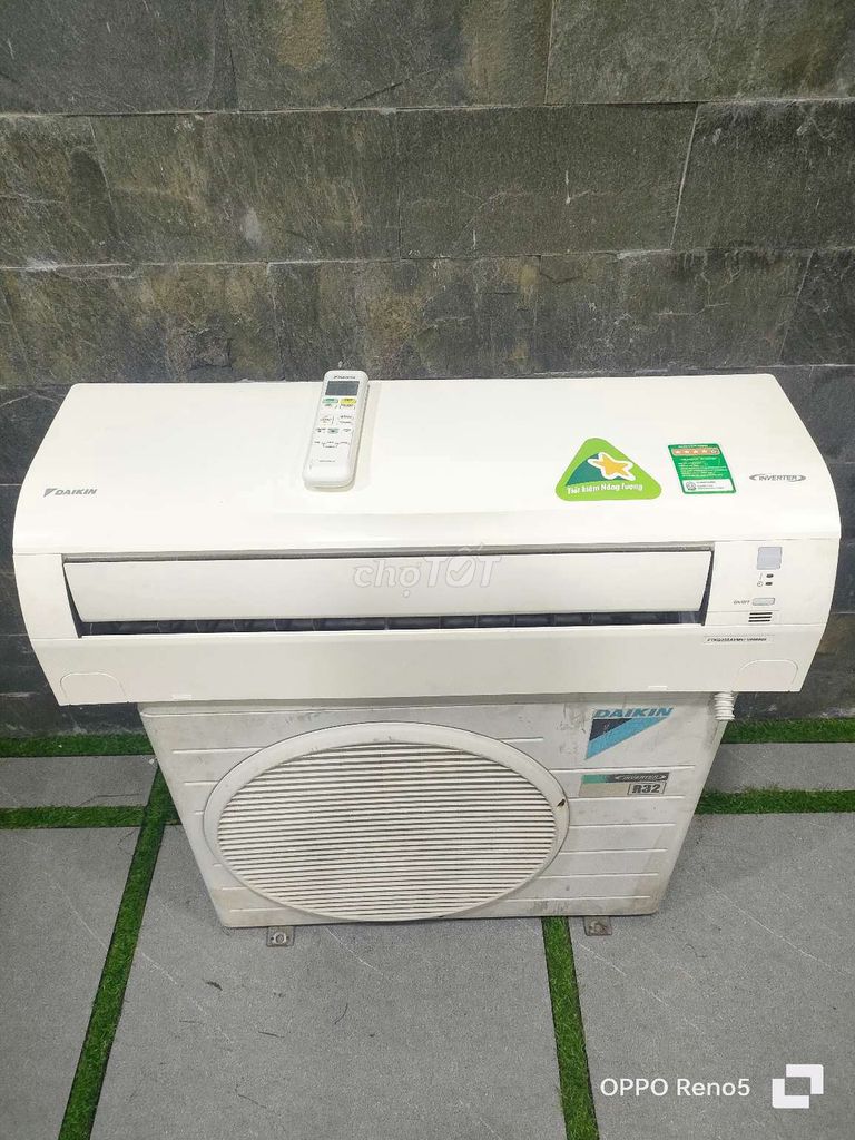 Điều hòa Daikin 1.5hp inverter còn mới