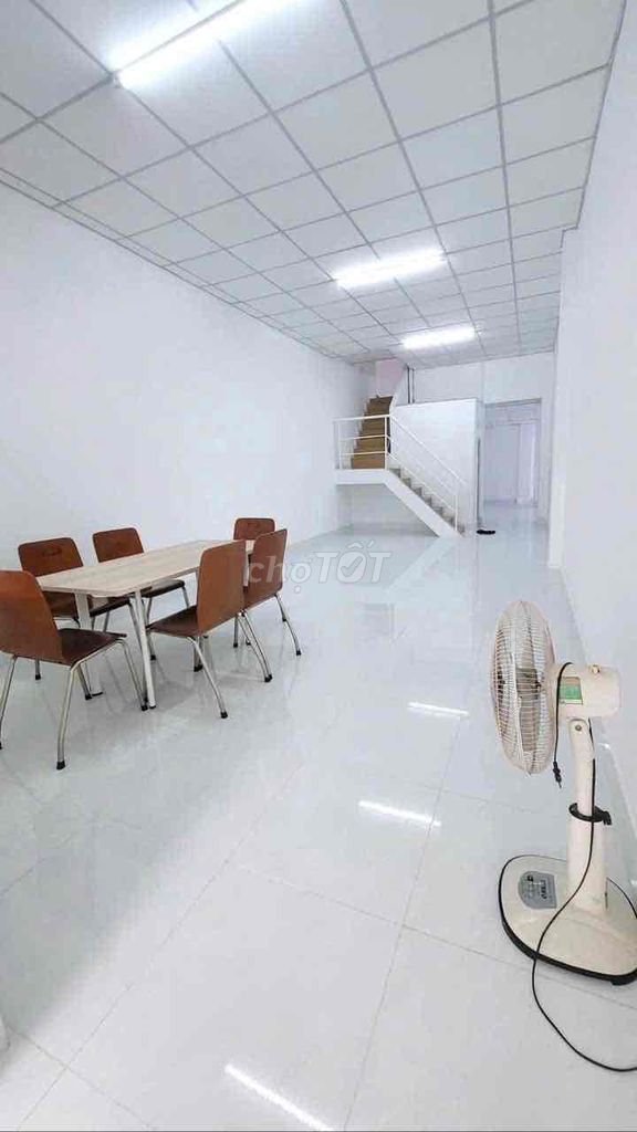 Nhà bán Q1 diện tích 105m2 chỉ 15,9 tỷ! - ảnh 4