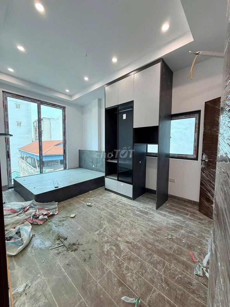 Продается 8-этажный жилой дом Hoang Mai, 25 комнат, 130 кв.м.