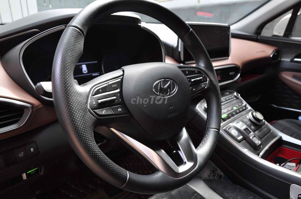 Стандартный бензин Hyundai Santa Fe 2022 2.5 — основной