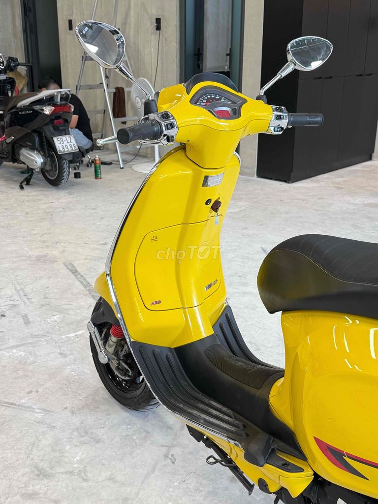 Vespa Sprint 125 đăng kí 2021 chạy ít. Mua bán Xe máy tại Thành phố Thủ Đức Tp Hồ Chí Minh được đăng bởi iMotorbike Khang hình 7