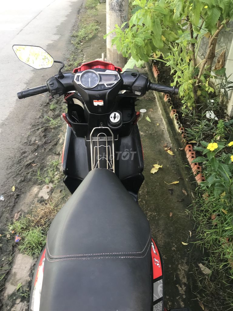 Yamaha novo 5 Fi 125 phân khối màu đỏ. Mua bán Xe máy tại Huyện Bến Lức Long An được đăng bởi Nguyên  hình 4