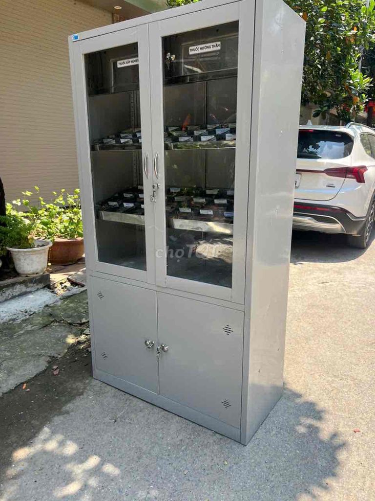 Tủ y tế Hòa Phát Sắt, Inox Xám. Mua bán Tủ, kệ gia đình tại Quận Hà Đông Hà Nội được đăng bởi LAN ANH hình 1