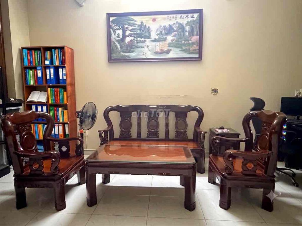 Bộ bàn ghế gỗ Cổ điển 6 món Nâu. Mua bán Bàn ghế tại Huyện Củ Chi Tp Hồ Chí Minh được đăng bởi Nghi Dang hình 1