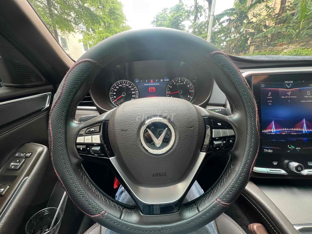 VinFast Lux A2.0 2021 Plus 2.0 AT - 10000 km. Mua bán Ô tô tại Quận Hà Đông Hà Nội được đăng bởi Đức Anh hình 7