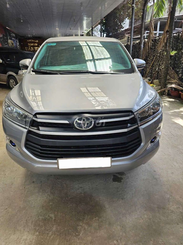 Toyota Innova 2018 2.0E - 81000 km