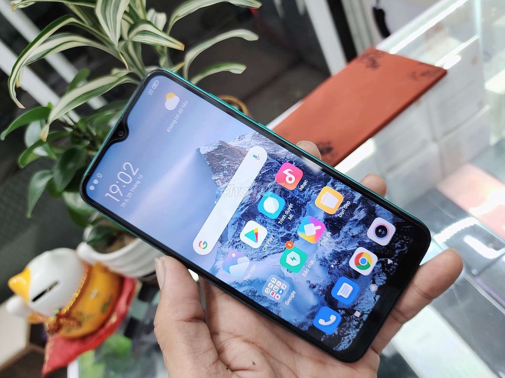 Xiaomi Redmi 8 32GB zin đẹp (pin 5000mh) 2 sim. Mua bán Điện thoại tại Quận Ninh Kiều Cần Thơ được đăng bởi Huy hình 1