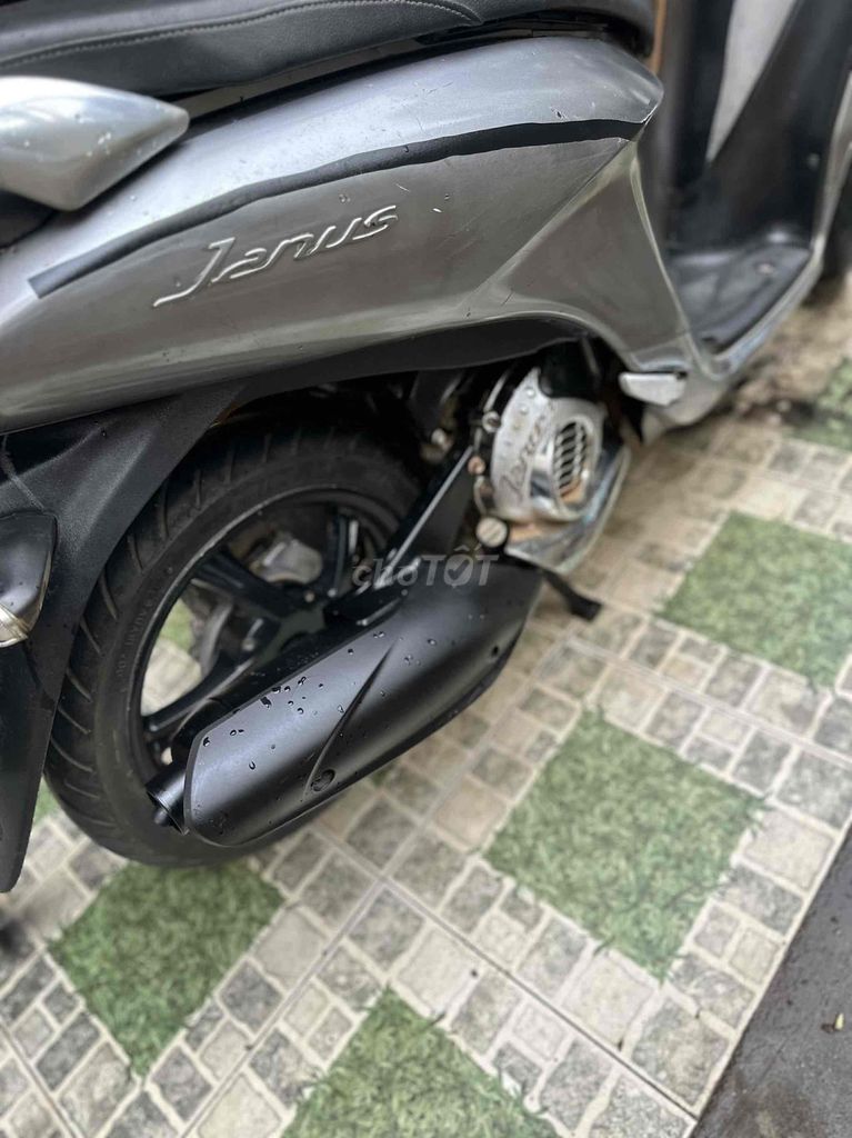 cần bán janus đẹp êm xe đời mời ngon rẻ chính chủ. Mua bán Xe máy tại Thành phố Buôn Ma Thuột Đắk Lắk được đăng bởi Phú Nguyễn hình 5