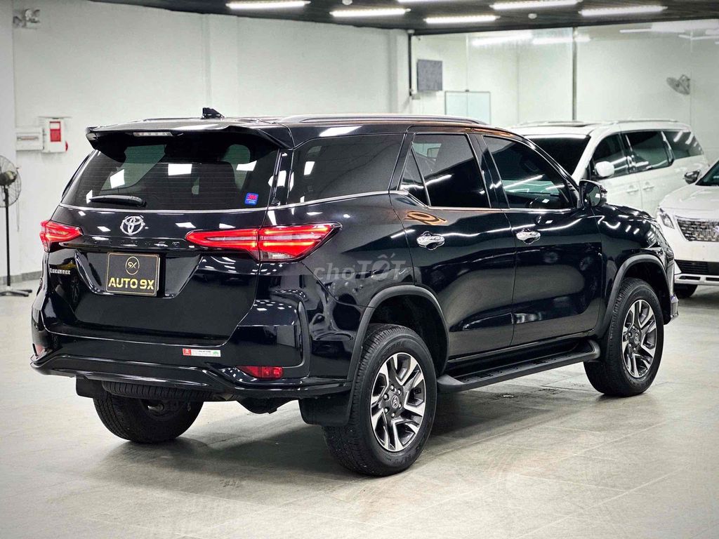 Toyota Fortuner 2025 Legender 2.4L 4x2 AT - 16000. Mua bán Ô tô tại Thành phố Thủ Đức Tp Hồ Chí Minh được đăng bởi Tấn Khang Chuyên Xe Lướt hình 7