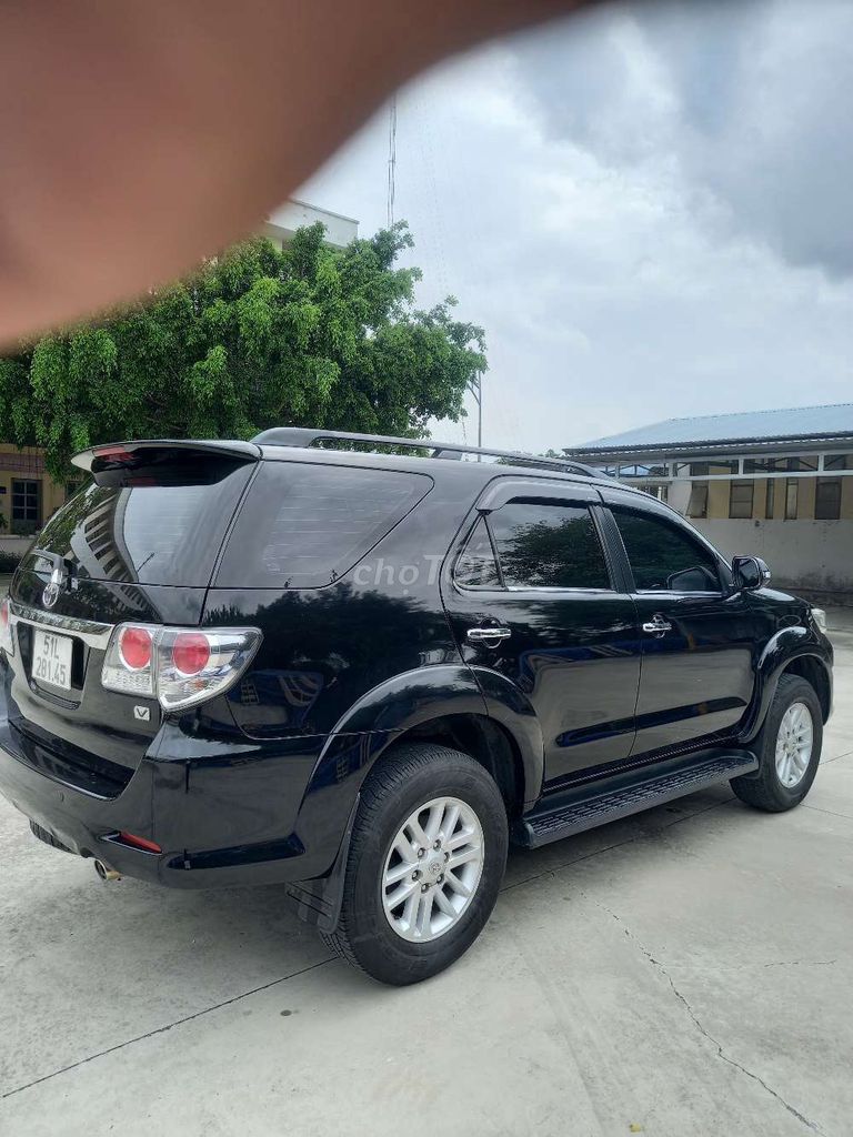 Toyota Fortuner 2013 2.7V 4x2 AT - 70000 km. Mua bán Ô tô tại Quận 1 Tp Hồ Chí Minh được đăng bởi nguyen minh khanh hình 4