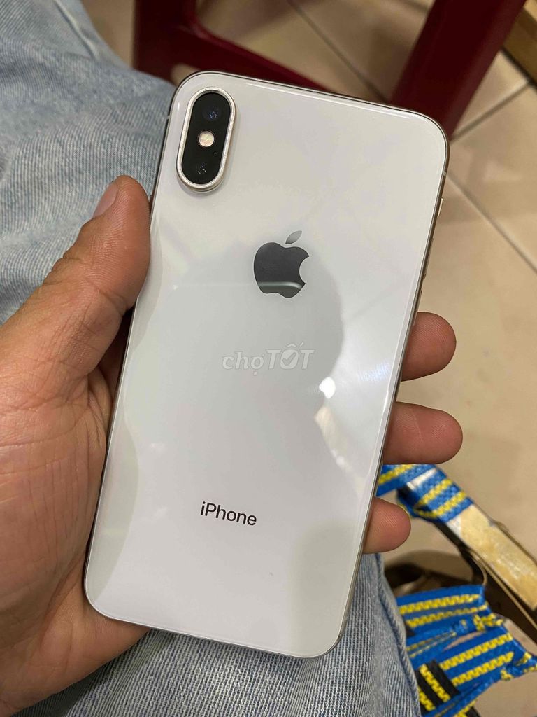 Apple iPhone X 64GB Trắng Đã dùng. Mua bán Điện thoại tại Quận Liên Chiểu Đà Nẵng được đăng bởi Quán Net gaming hoà khanh  hình 1