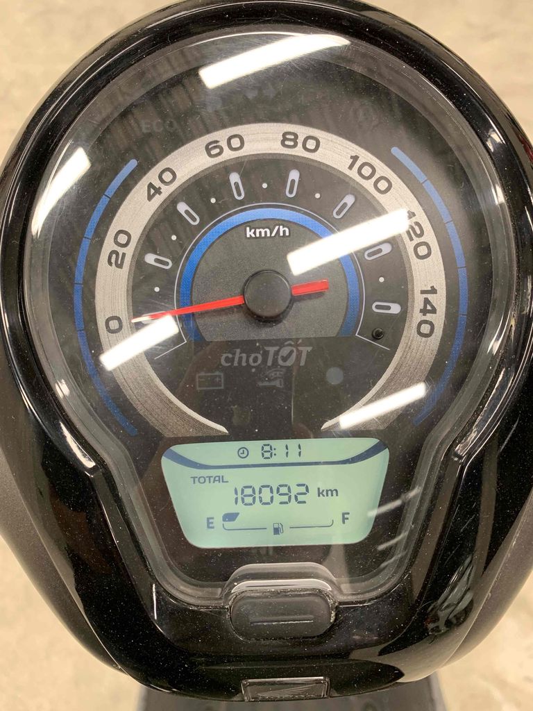 Honda Scoopy 2022 chính chủ BSTP đen bóng đẹp zin. Mua bán Xe máy tại Thành phố Thủ Đức Tp Hồ Chí Minh được đăng bởi Khương Phan hình 7