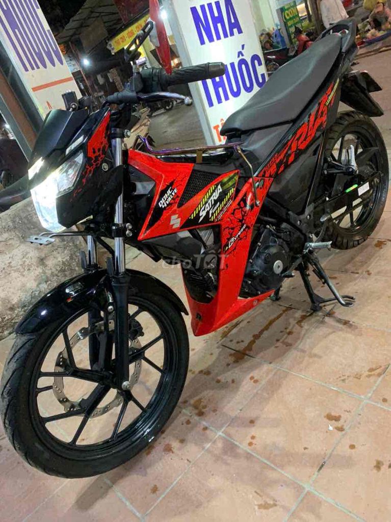 Suzuki Satria Fi 2019 Nhập Khẩu Nguyên Zin Xe Đẹp. Mua bán Xe máy tại Quận Hoàng Mai Hà Nội được đăng bởi Tuấn Giang hình 2