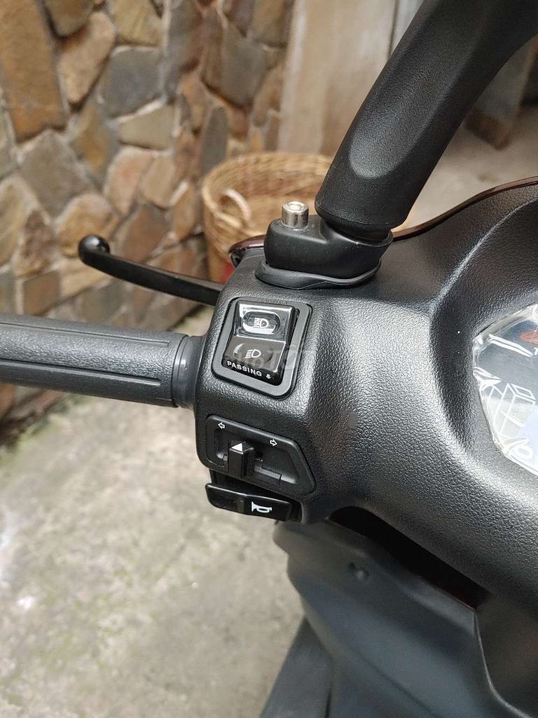 SYM Attila Đời đầu Đỏ xá xị. Mua bán Xe máy tại Quận Tân Phú Tp Hồ Chí Minh được đăng bởi Vinh hình 11