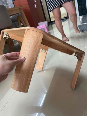 Thanh lý bàn gỗ vuông