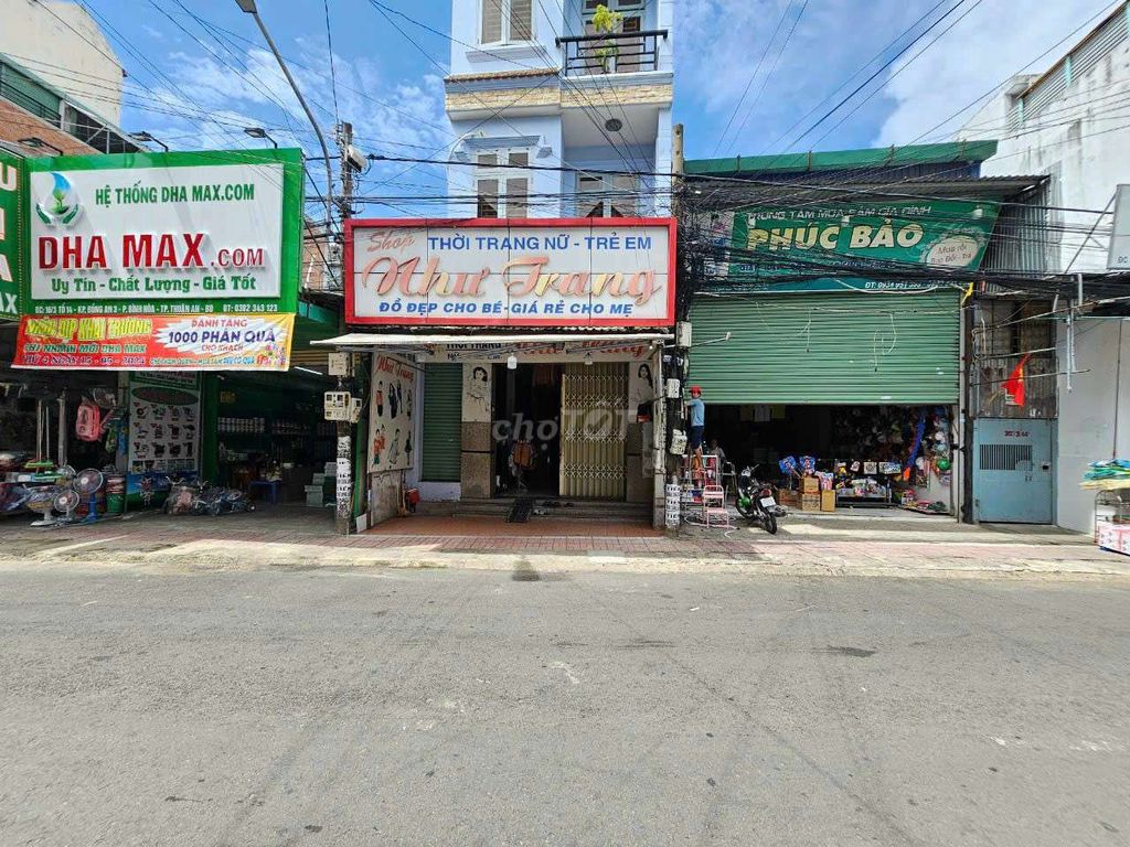 Nhà mặt tiền kinh doanh gần ngã tư 550, phường Bình Hòa, Tp. Thuận An