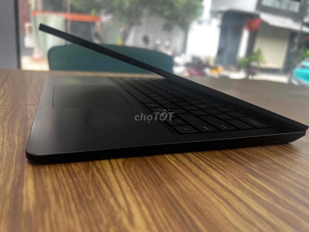 Microsoft Surface Laptop 3 i5 13.3 inch 8GB/256GB. Mua bán Laptop tại Quận 3 Tp Hồ Chí Minh được đăng bởi Hoa mười giờ hình 1