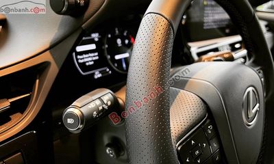 Lexus ES 250 F Sport 2025. Mua bán Ô tô tại Quận Nam Từ Liêm Hà Nội được đăng bởi Tên chưa cung cấp
