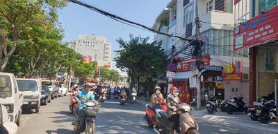 Mặt tiền 2.5 tầng Trưng Nữ Vương Sập Hầm, siêu rẻ. Mua bán nhà ở tại Quận Hải Châu Đà Nẵng được đăng bởi NHÀ ĐẤT TỨ CHIẾN
