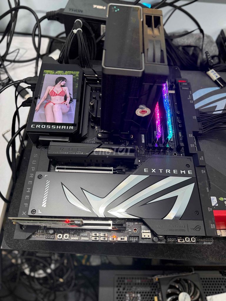 Asus ROG Crosshair X870E Extreme vs R9 9950x3D. Mua bán Linh kiện (RAM, Card...) tại Quận Phú Nhuận Tp Hồ Chí Minh được đăng bởi Hoàng Đình Thắng hình 1