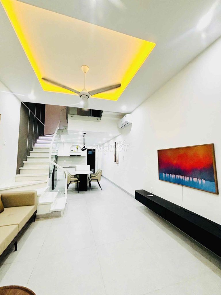 Siêu nhà đẹp 2 tầng mặt tiền Nguyễn Hiền, Sơn Trà, full smart home,