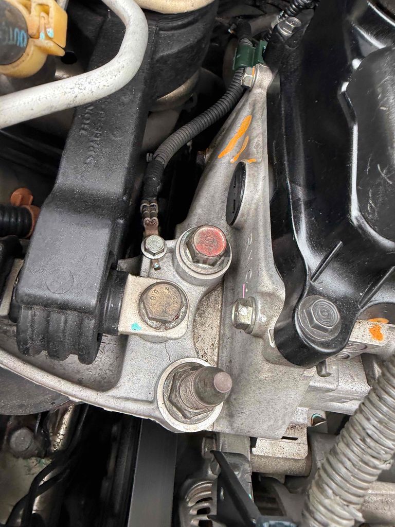 Honda Civic 2010 1.8AT - 80000 km. Mua bán Ô tô tại Thành phố Thủ Dầu Một Bình Dương được đăng bởi Vũ  hình 12