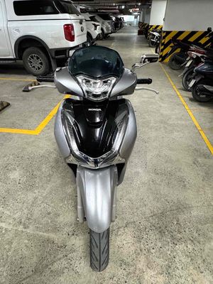 SH150i 2019 ABS Chính chủ cần ra đi - Màu bạc. Mua bán Xe máy tại Huyện Bình Chánh Tp Hồ Chí Minh được đăng bởi Mr Vương