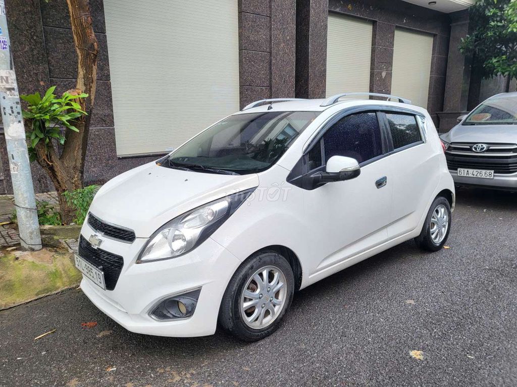 Chevrolet Spark Trắng 5 chỗ. Mua bán Ô tô tại Thành phố Thủ Đức Tp Hồ Chí Minh được đăng bởi Long Phạm hình 5