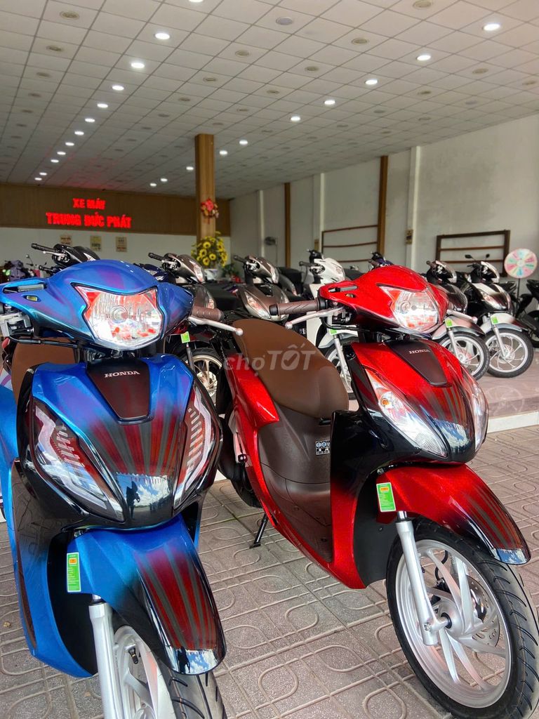 HONDA VISION 2025 SƠN 3D 🔥GÓP KHÔNG CẦN TRẢ TRƯỚC🔥. Mua bán Xe máy tại Huyện Đức Hòa Long An được đăng bởi Xemay Trung Đức Phát hình 2