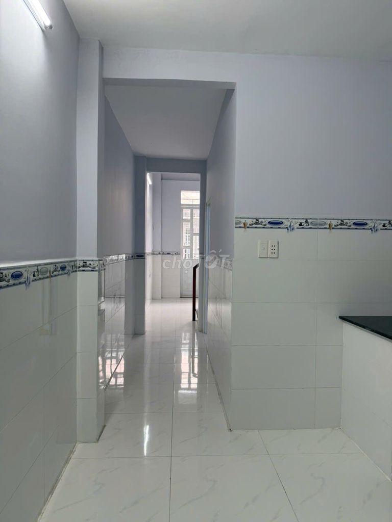 NHÀ Ở 80M2 - 2 PHÒNG NGỦ GẦN TỈNH LỘ 10, ĐỨC HÒA - LONG AN Gần đường tỉnh lộ 10, Xã Đức Hòa Đông, Huyện Đức Hòa, Long An Huyện Đức Hòa Long An