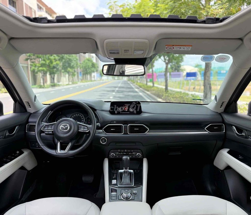 Mazda CX 5 2019 2.5 Signature Premium AWD I-Activ. Mua bán Ô tô tại Quận Tân Phú Tp Hồ Chí Minh được đăng bởi Hoang Linh hình 4