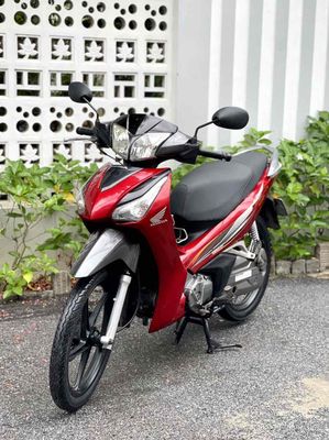 futer 2016 đúc đĩa biển 43 xe rin chất. Mua bán Xe máy tại Quận Hải Châu Đà Nẵng được đăng bởi nguyễn thị hà