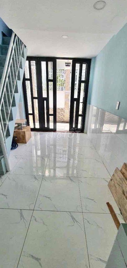 Аренда · 2 комн. · 18 м² · Quận 7, ул. Đường Huỳnh Tấn Phát